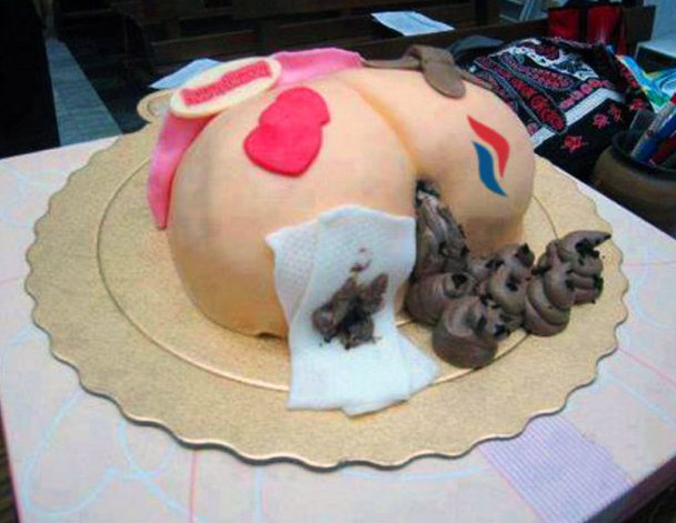 gateau-front-national-897x494 "On est chez nous" : le slogan des militants FN lié à l'origine à... la constipation.