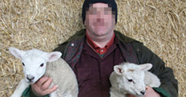 sheep-farmer-ISIS-1-1 Un éleveur du Jura condamné pour avoir vendu des moutons comme esclaves sexuels à Daesh