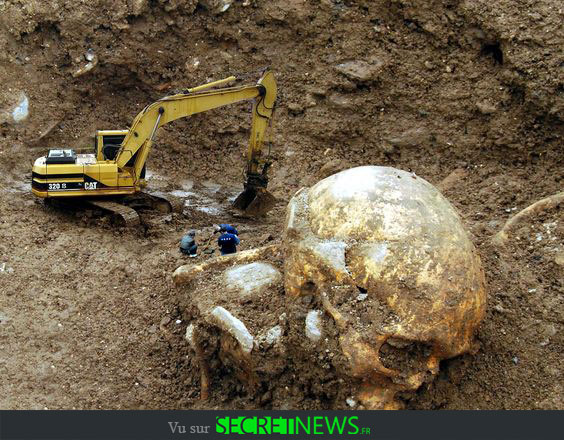 geant-nephilim-giant-photoshop-fake-hoax-6 Les géants et les nephilims ont existé  ! Ces photos du FBI déclassifiées par erreur le prouvent