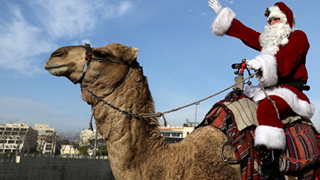 pere-noel-chameau-cover-1-1024x576 Un Père Noël en chameau distribue de la drogue gratuitement dans toute la France