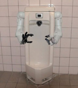 toilettes-robot_7899_w620-266x300 Hygiène publique : des Urinoirs Intelligents bientôt obligatoires dans les bars et les restaurants